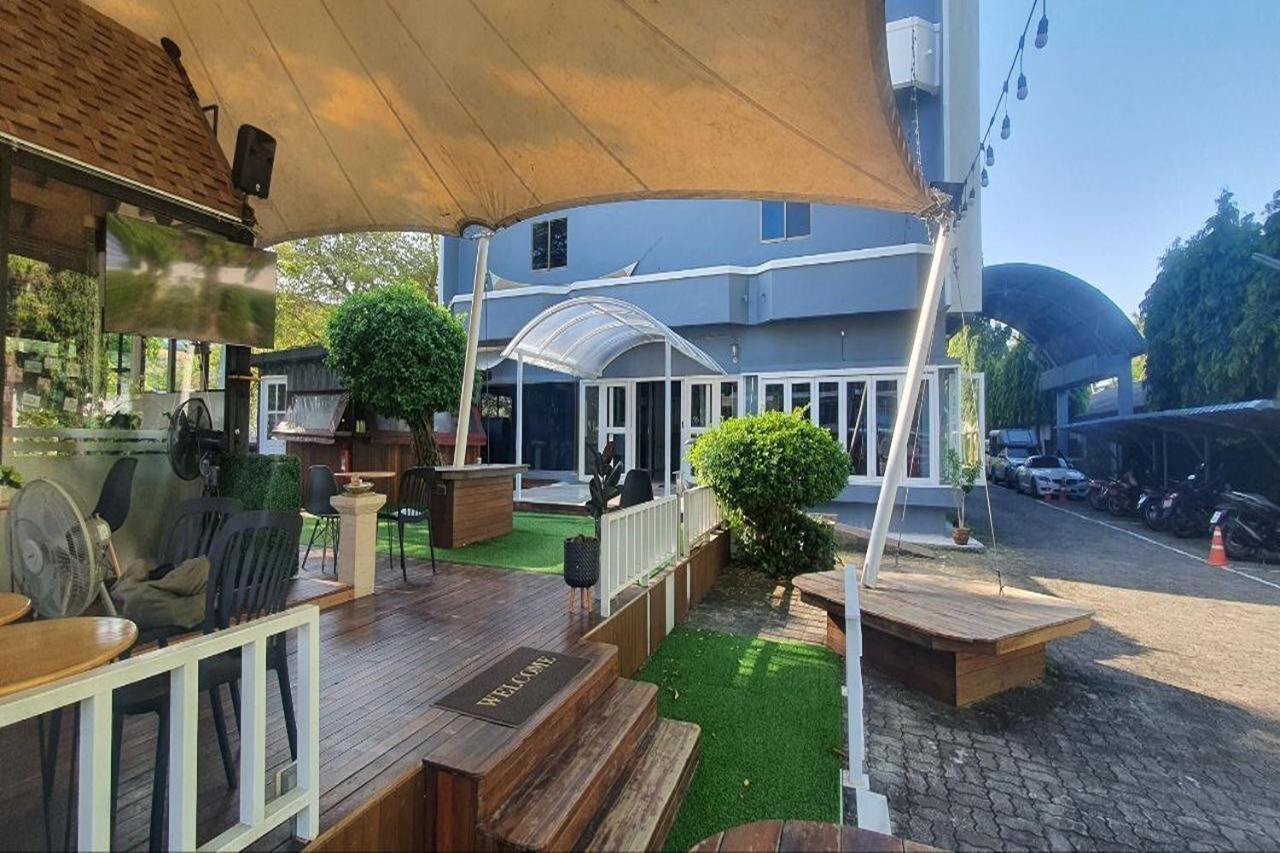 Nora Bukit Hotel Phuket Exterior photo